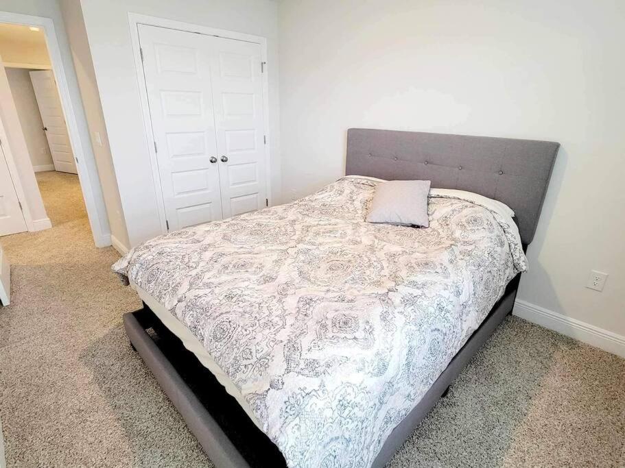 Brand New House In Pensacola,Ev Connector Available Apartman Kültér fotó